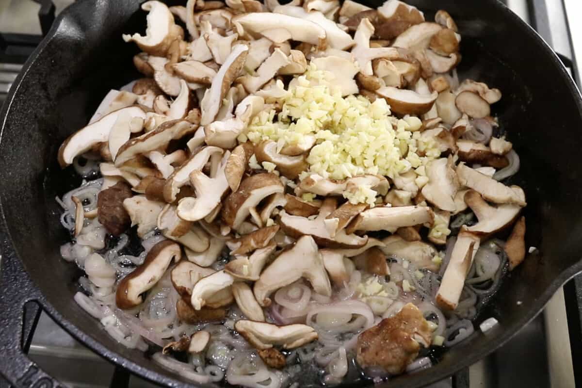 sautéed mushrooms and garlic in cast iron skillet